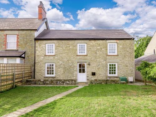 Coleford House | 3 Bed in Coleford 89806