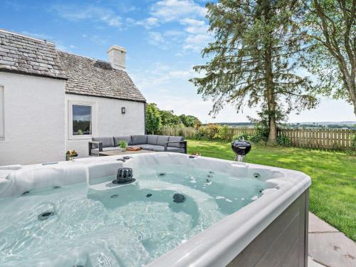 Crieff House | 3 Bed in Crieff 92683