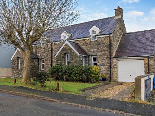 Fishguard House | 3 bed in Fishguard 37270