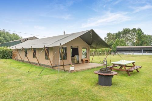 Beccles House | 3 Bed in Barsham oc-g32508