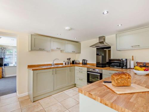 Langtree House | 3 Bed in Langtree 58822