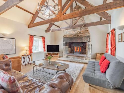 Longhoughton House | 3 Bed in Longhoughton 88231