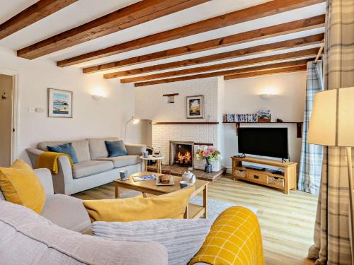 Sheringham House | 3 Bed in Sheringham NCC77