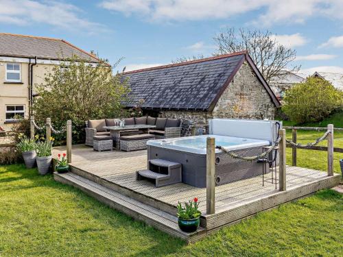 Atherington House | 3 Bed in Umberleigh 65851