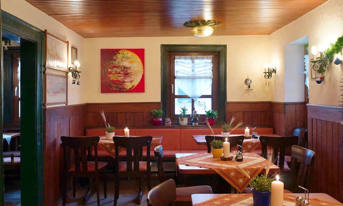 Bad Rappenau Cottage | 3 bed room - Adler guest room Hotel Biergarten