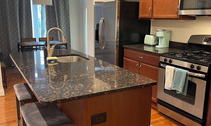 Northeast House | 3 Bedroom /2 Bath Row House near H Street Corridor w/Parking. Pet Friendly!