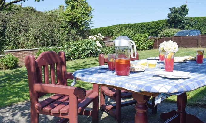 Loftus Cottage | 3 bedroom accommodation in Loftus, Saltburn-by-the-Sea