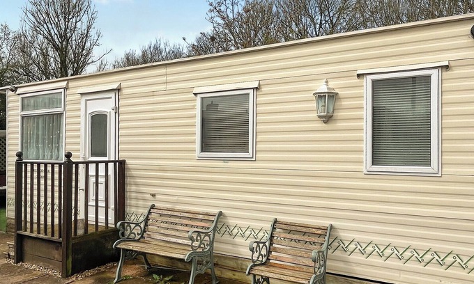 Chard Cottage | 3 bedroom accommodation in Chard Junction