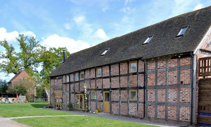 Hanley Castle Cottage | 3 bedroom accommodation in Hanley Castle