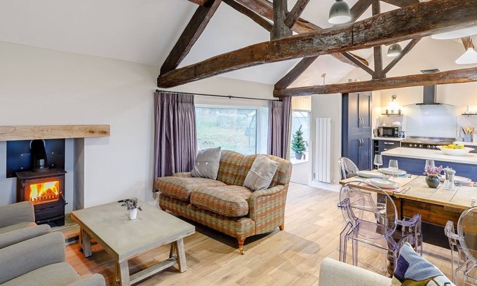 Thurstonland Cottage | 3 bedroom accommodation in Thurstonland, near Holmfirth