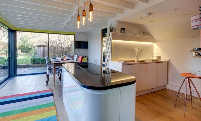 Burford Cottage | 3 bedroom accommodation in Near Burford