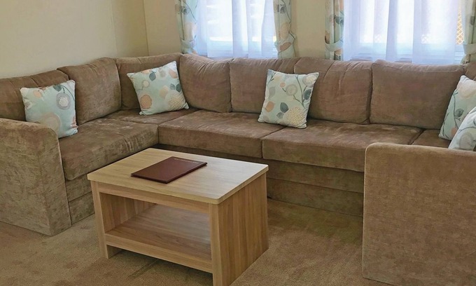 Linton Cabin | 3 bedroom accommodation in Swadlincote, Nr Ashby-de-la-Zouch