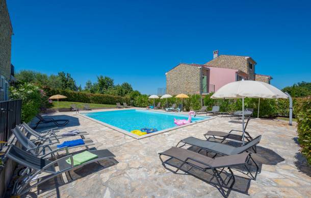 Baredine House | 3 bedroom accommodation in Baredine