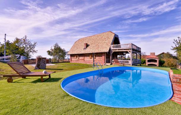 Popovaca House | 3 bedroom accommodation in Popovaca