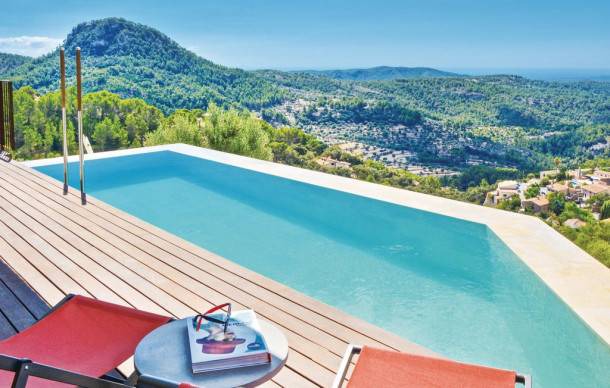 Galilea House | 3 bedroom accommodation in Galilea