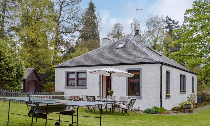 Alexandria Cottage | 3 bedroom accommodation in Gartocharn, near Drymen