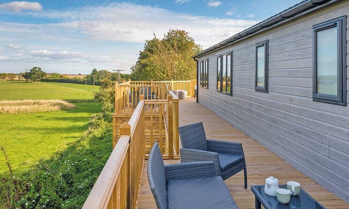 Raywell Ski Chalet | 3 bedroom accommodation in Raywell, Beverley