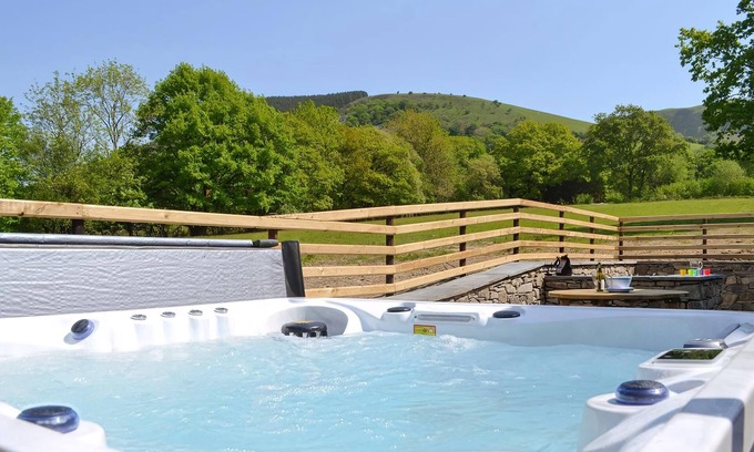 Mawddwy Cottage | 3 bedroom accommodation in Cwm-Cewydd, near Machynlleth