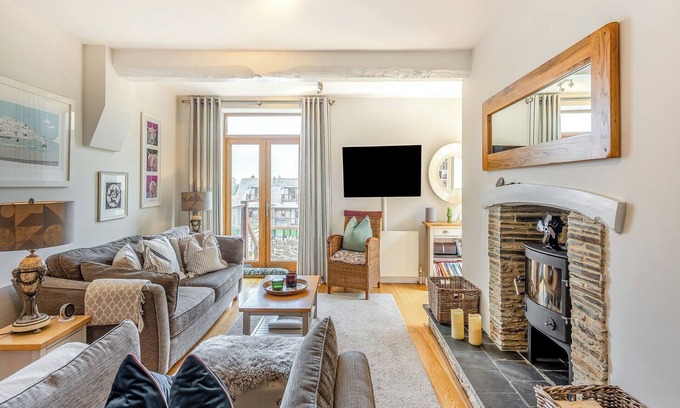 Bugford Cottage | 3 bedroom accommodation in Dartmouth