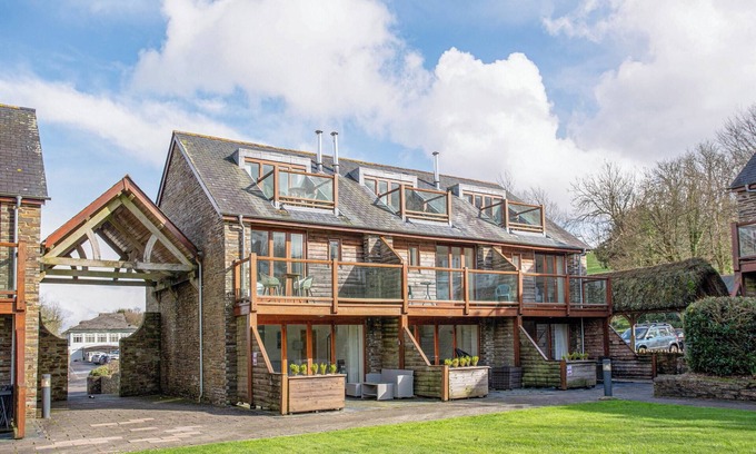 Bugford Cottage | 3 bedroom accommodation in Blackawton, near Totnes