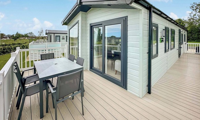 Cross Inn House | 3 bedroom accommodation in Nr New Quay, Cardiganshire