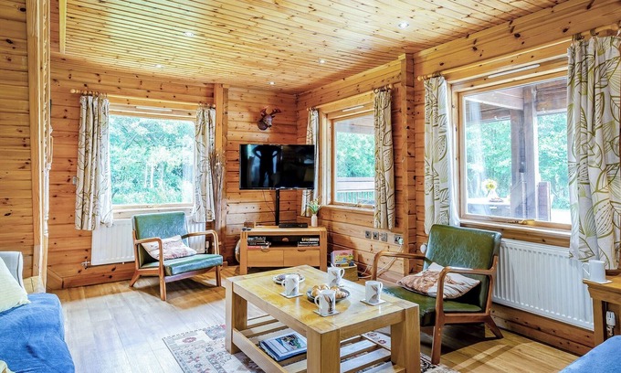 Menai Bridge Ski Chalet | 3 bedroom accommodation in Anglesey