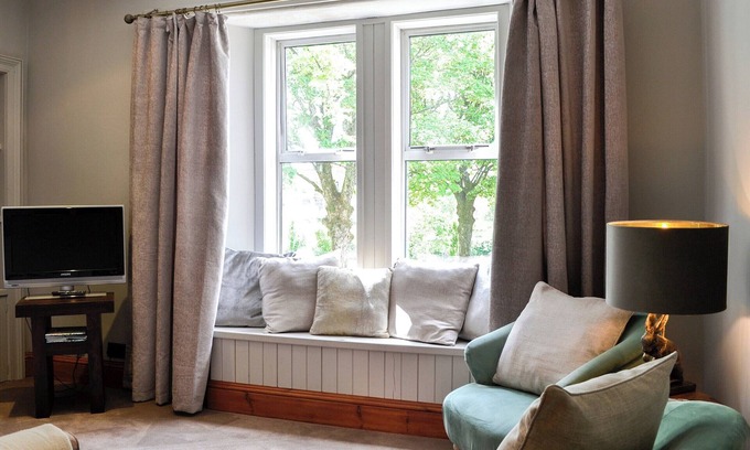 Dumfries Cottage | 3 bedroom accommodation in Dumfries