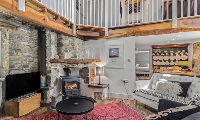 Whitland Cottage | 3 bedroom accommodation in Narberth