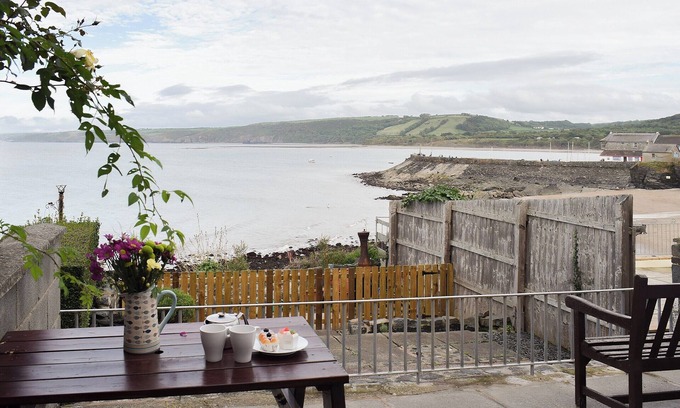 New Quay Cottage | 3 bedroom accommodation in New Quay