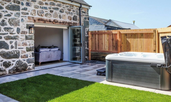 Talybont Cottage | 3 bedroom accommodation in Tal-y-Bont, near Barmouth