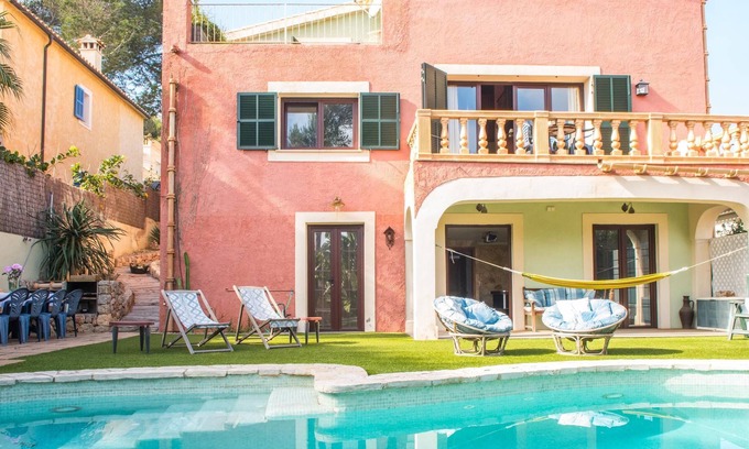 El Toro House | 3 bedroom accommodation in EL TORO