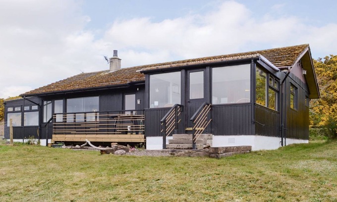 Dornoch Cottage | 3 bedroom accommodation in Lonemore, near Dornoch