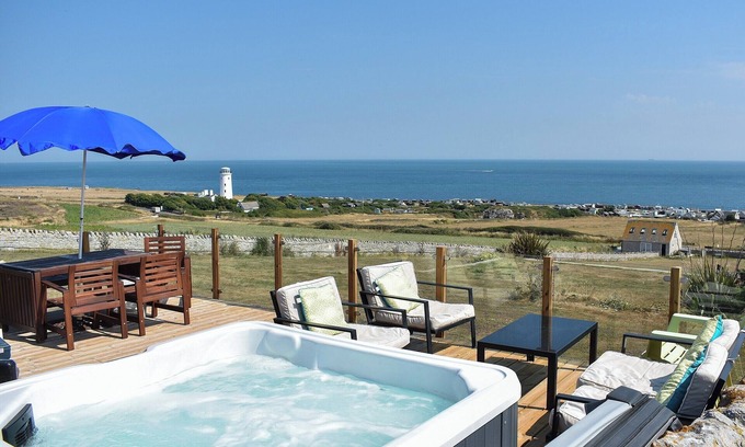 Southwell Cottage | 3 bedroom accommodation in Portland, near Weymouth
