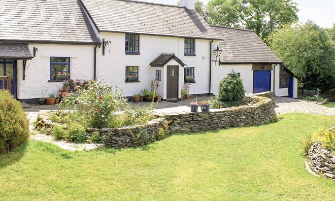 Corwen Cottage | 3 bedroom accommodation in Cynwyd