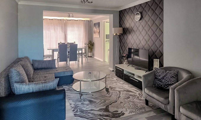 Timsbury Cottage | 3 bedroom accommodation in Timsbury, near Bath