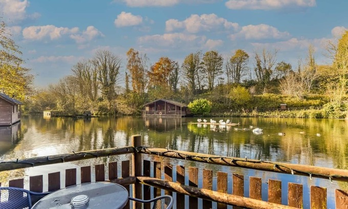 Caerwys Ski Chalet | 3 bedroom accommodation in Caerwys, Flintshire