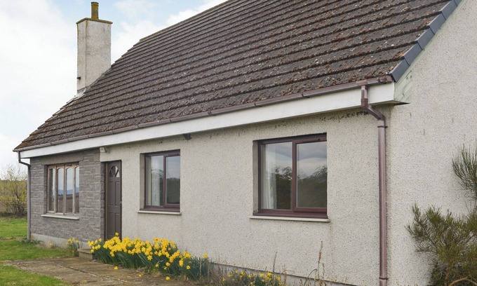 Tain Cottage | 3 bedroom accommodation in Tain