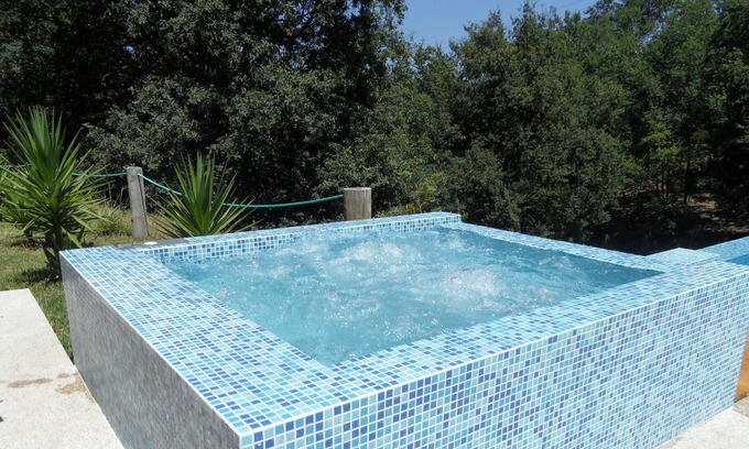 Parada de Bouro Cottage | 3 bedroom apartment in a farm with SPA in the Gerês area