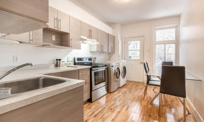 Verdun Apartment | 3 bedroom apartment