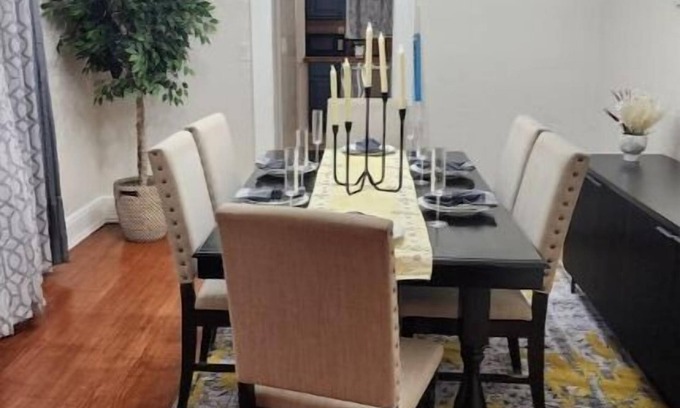 Vauxhall Apartment | 3-bedroom apartment in marvelous Maplewood with WiFi, AC