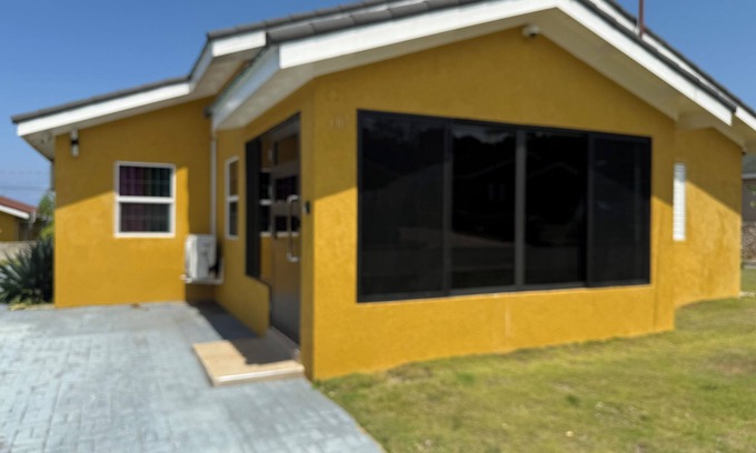 Falmouth House | 3-bedroom bungalow located in the Gated Community of Stonebrook Manor