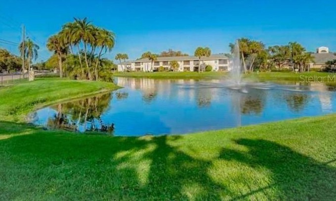 Pinellas Point Condo | 3 Bedroom Condo L-21002 by Houzlet