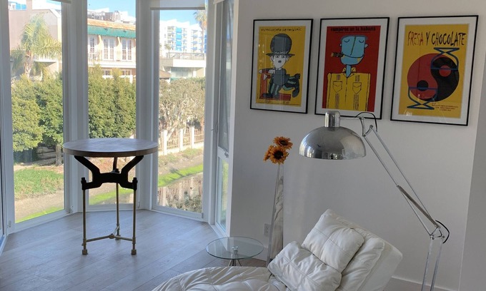 Marina Peninsula Condo | 3-bedroom condo, steps to Venice Beach and Venice Beach Boardwalk