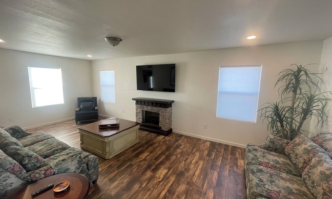 Victor Other | 3-bedroom farmhouse near Lodi Winery’s and Camanche Lake
