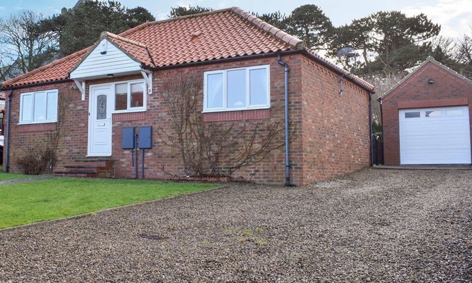 Easington Cottage | 3 bedroom accommodation in Easington, near Staithes