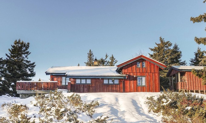 Ringsaker House | 3 bedroom gorgeous home in Sjusjøen