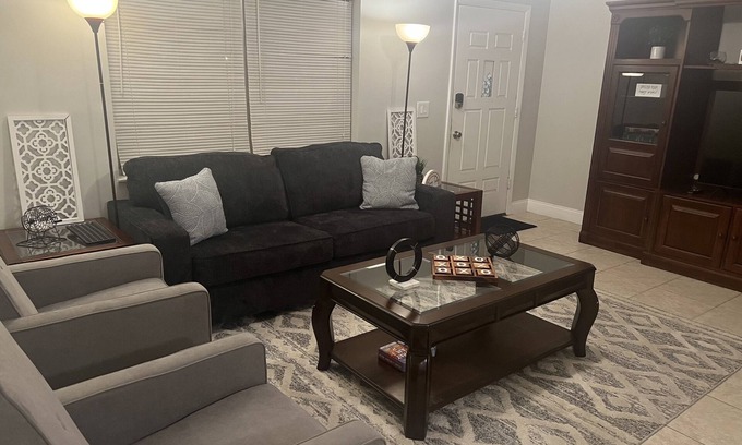 Lakewood Park House | 3 Bedroom home. Minutes from beach!
