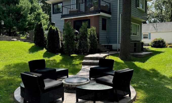 Williams Bay House | 3 Bedroom Home Near Lake Geneva