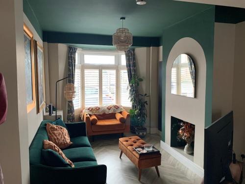 Belfast Apartment | 3 bedroom house- East Belfast