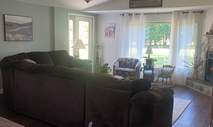 Mosinee House | 3-bedroom house in pleasant Mosinee with WiFi, AC. Relax and unwind